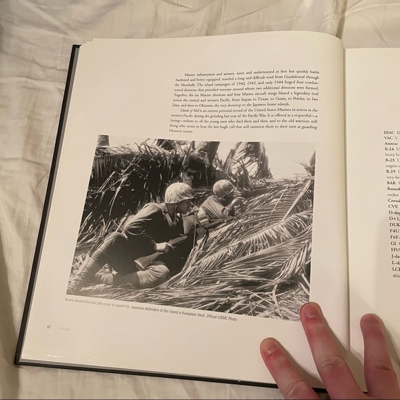 ISLANDS OF HELL: PHOTOS & HISTORY FROM WWII IN THE PACIFIC - Picture 4 of 9